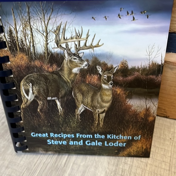 Quality Venison deer  Cookbook Great Recipes from the Kitchen of Steve and Gal… - Picture 2 of 7